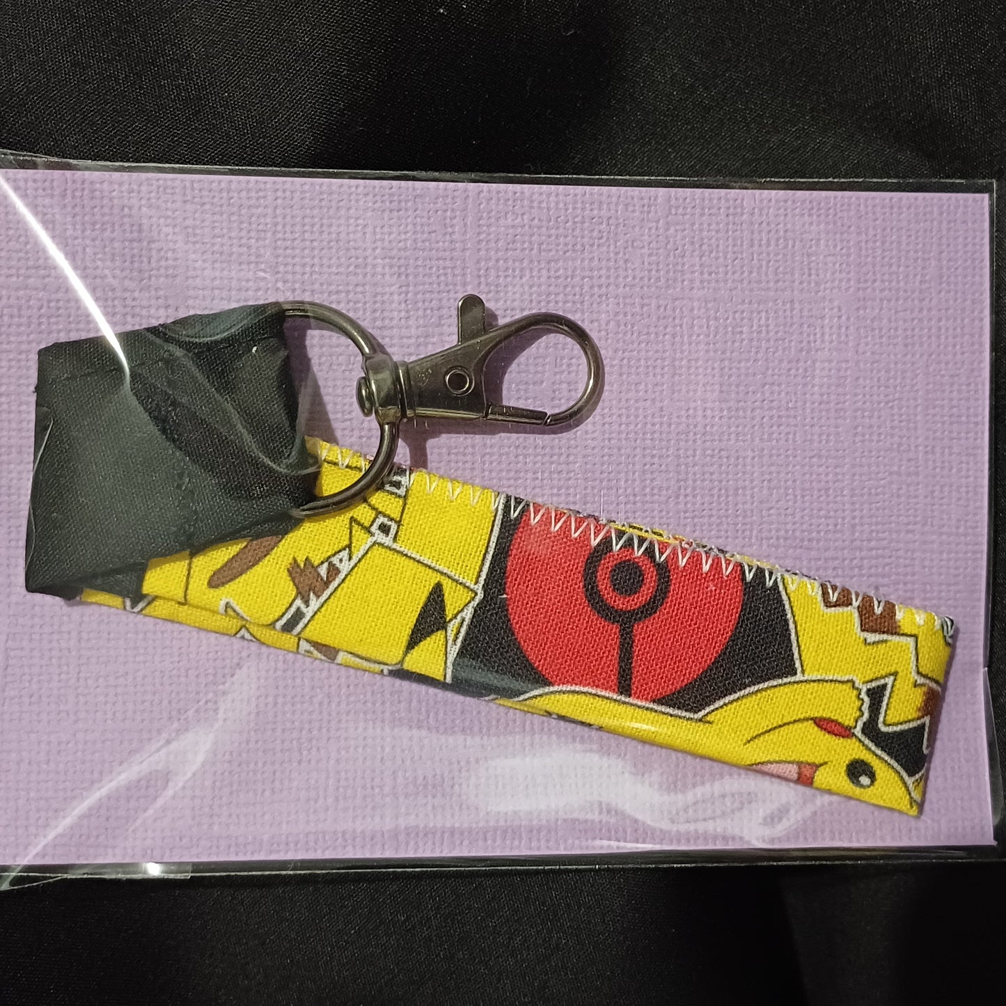 Black Keyring w Yellow Character